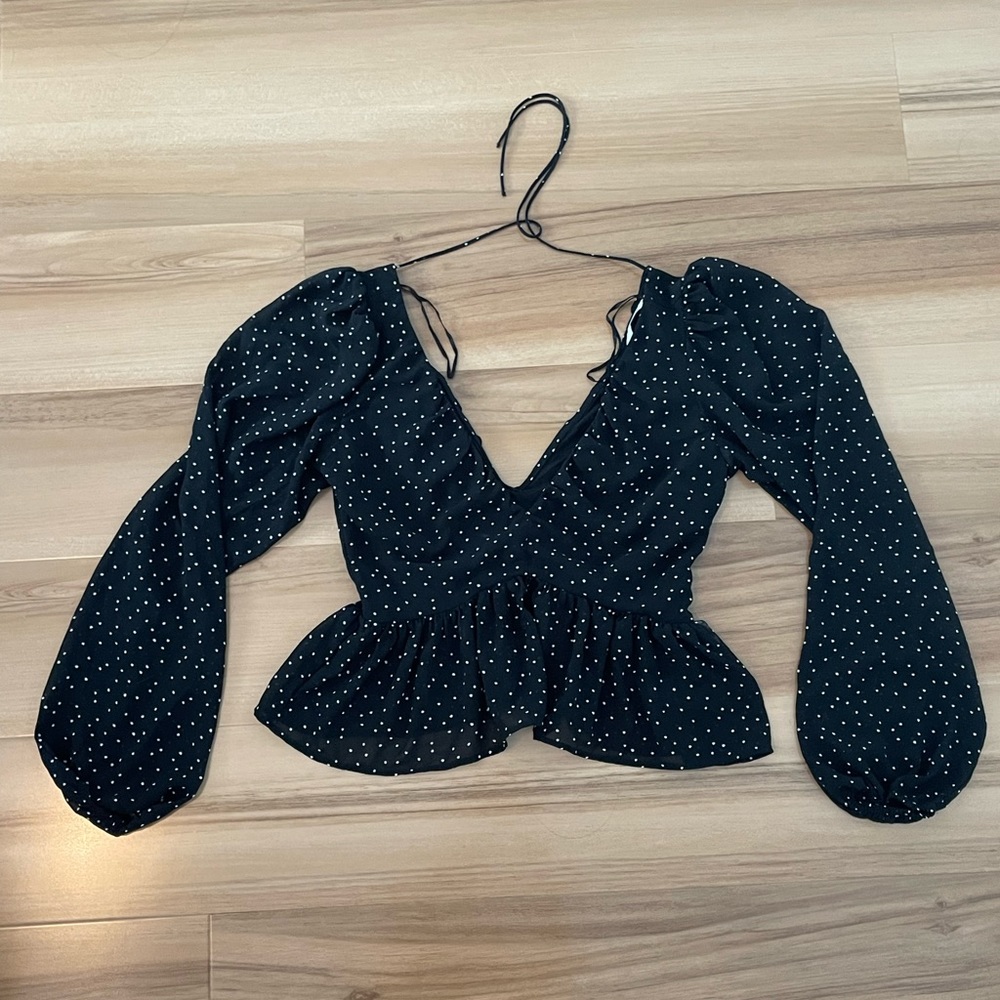 Women’s Boise with Puffy Sleeves and Tie in Back